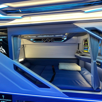 Xe 24 Cabin